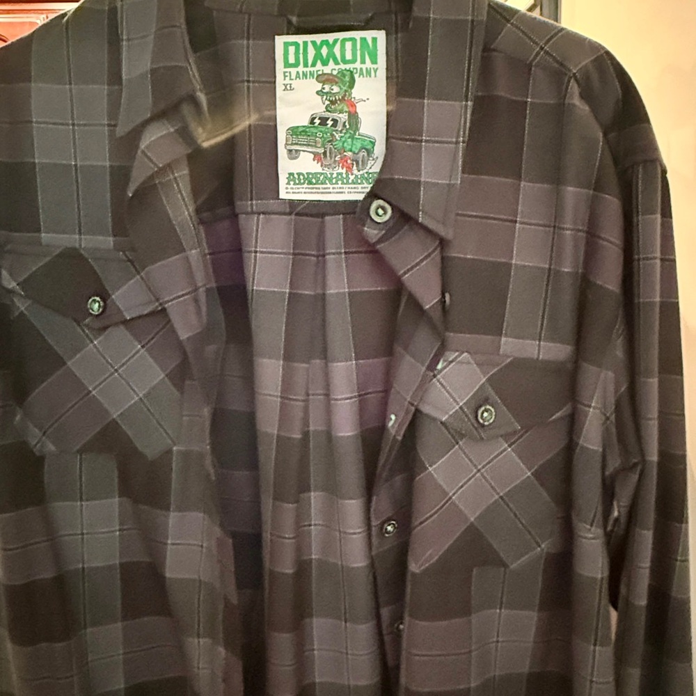 DIXXON Adrenaline Women's Black Plaid Button Down Shirt